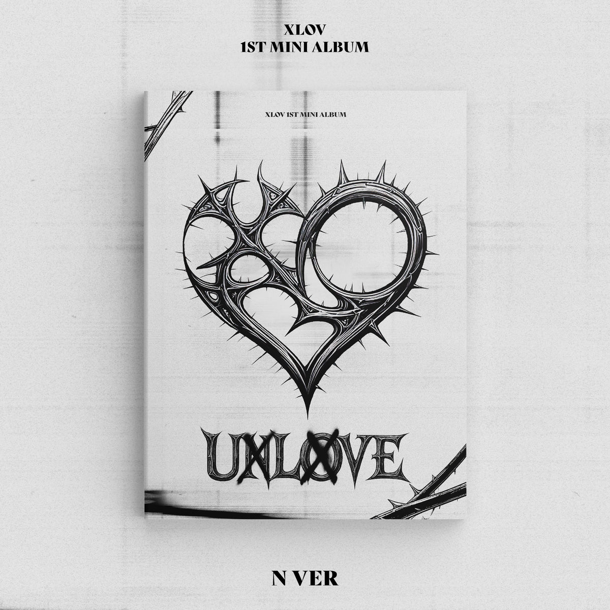 XLOV | 엑스러브 | 1st Mini Album [ UXLXVE ]