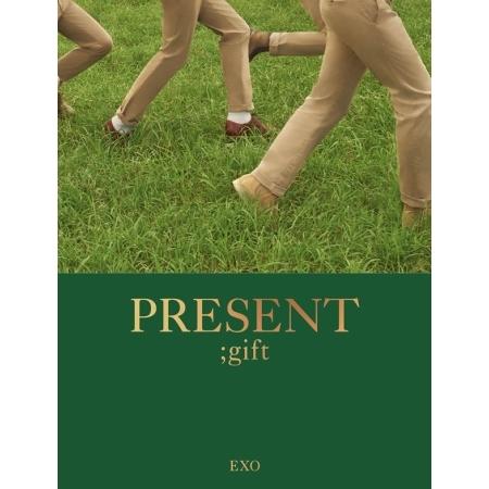 EXO | 엑소 | PRESENT ; GIFT [PHOTOBOOK] - KPOP MUSIC TOWN (4413080961102)
