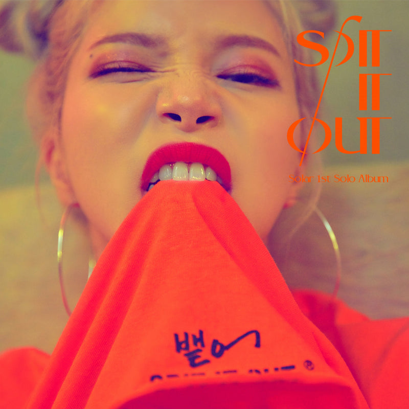 SOLAR | 솔라 | Single Album :  SPIT IT OUT